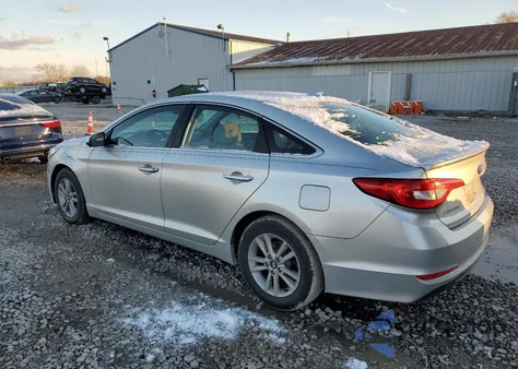 2015 Hyundai Sonata Se z USA, uszkodzony, nr VIN 5NPE24AF6FH061150